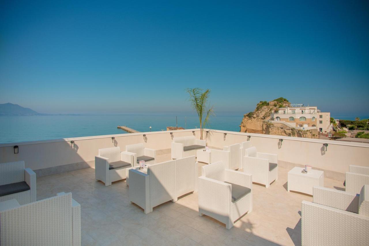 Naro Suites And Rooms Bacoli Dış mekan fotoğraf